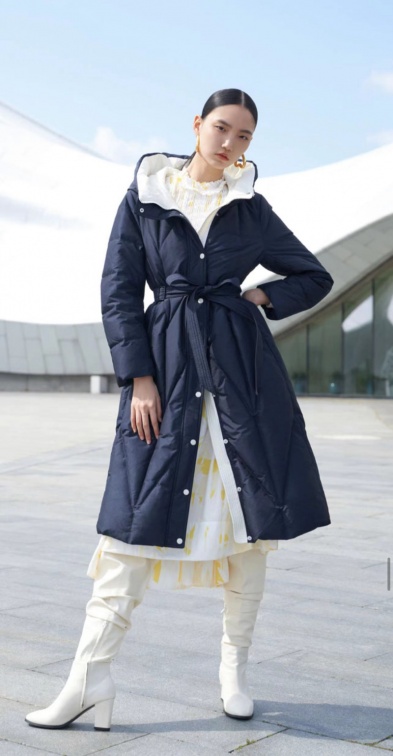 秋冬加拿大女装鹅绒服,中老年女装羽绒服,冬季防寒保暖服装