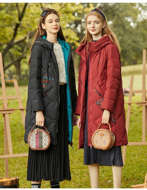 中老年人女装品牌宝莱羽绒服,品牌库存尾货批发走份