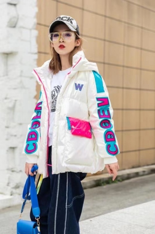 艾莉缇品牌保暖羽绒服,欧洲站潮牌羽绒服,尾货折扣店批发拿货